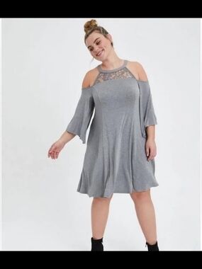 torrid NWT Gray One-Shoulder Lace Yoke Swing Dress Size 2x